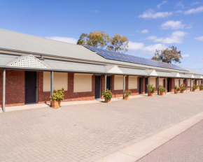 Pastoral Hotel Motel